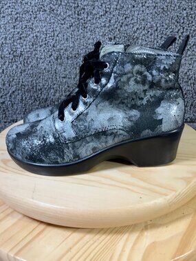 Alegria Eliza Boot Women Size 7.5 Leather Floral Black Silver Ankle Wedge Bootie
